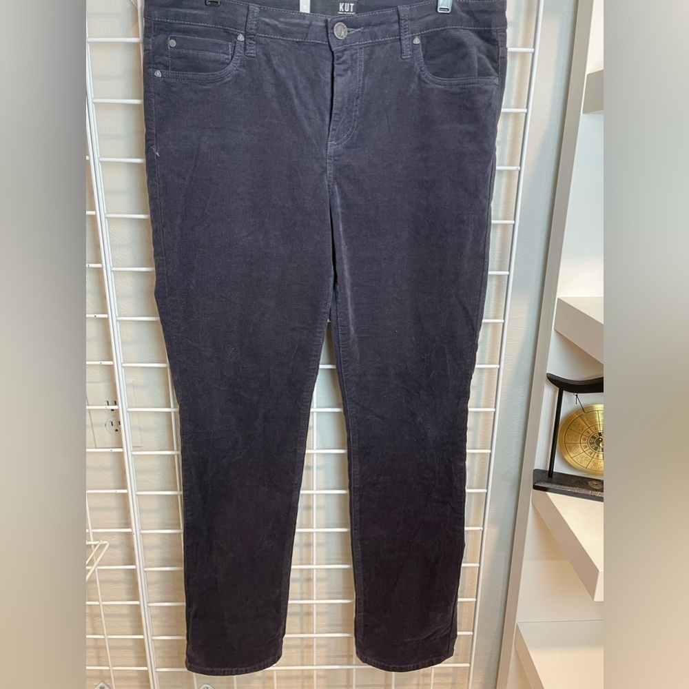 Women’s Kut Dark Gray corduroy Skinny Jeans Size 12
